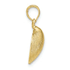 FJC Finejewelers 10k Yellow Gold Medium Clam Shell Charm