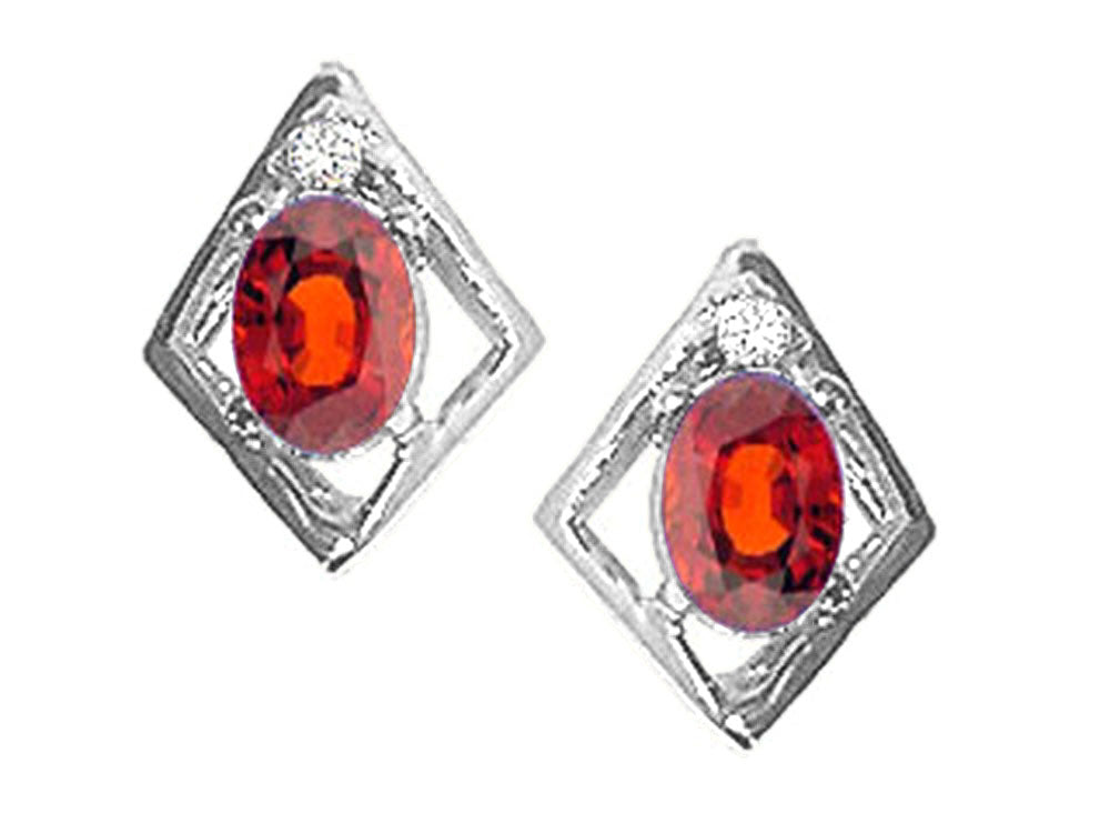 Tommaso Design™ Oval 6x4mm Genuine Garnet Earrings