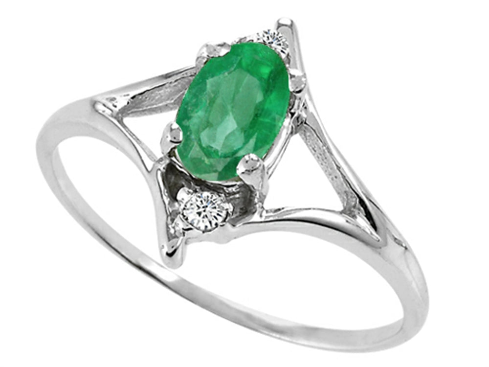 Tommaso Design™ Genuine Emerald Ring