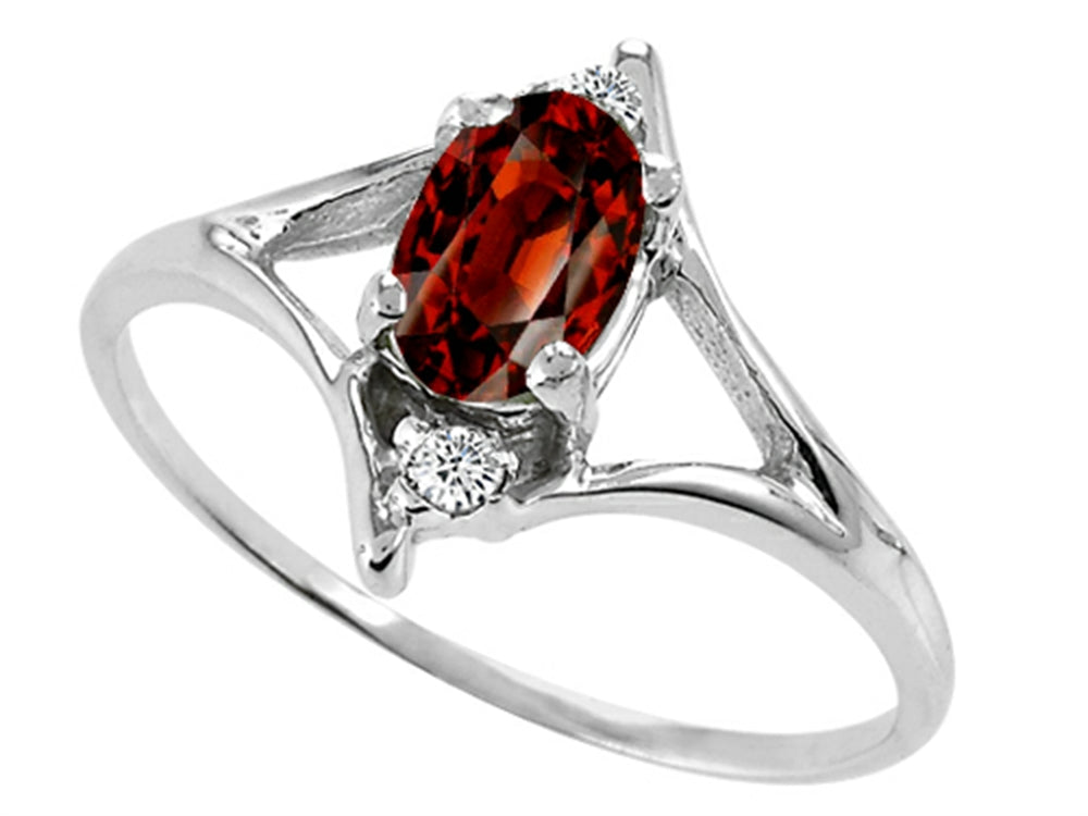 Tommaso Design™ Genuine Garnet Ring