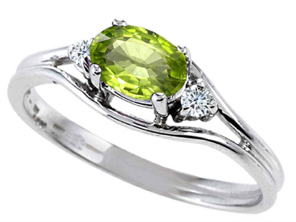 Tommaso Design™ Oval 6x4 mm Genuine Peridot Ring
