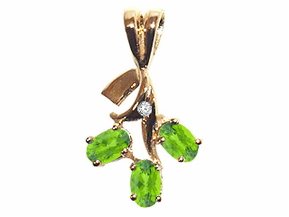 Tommaso Design™ Oval 5x3mm Genuine Peridot Pendant Necklace
