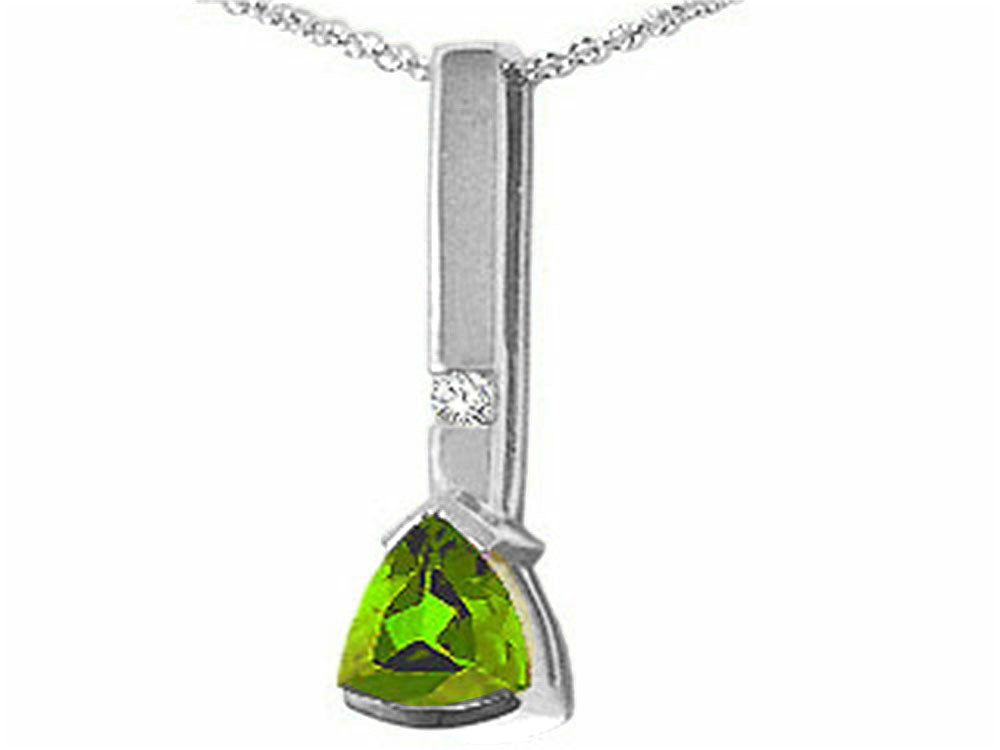 Tommaso Design™ Trillion 7mm Genuine Peridot Pendant Necklace