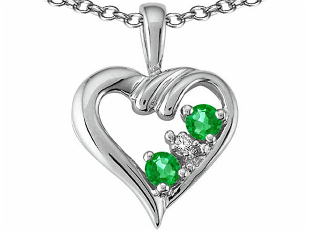 Tommaso Design™ Genuine Emerald Heart Pendant Necklace