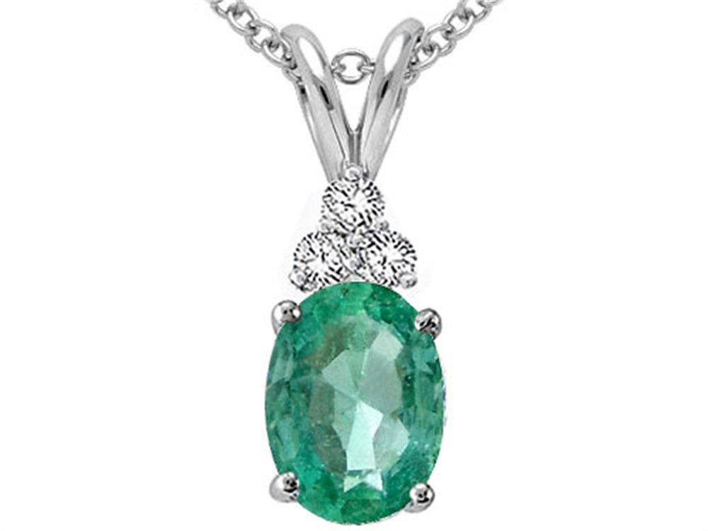 Tommaso Design™ Genuine Emerald Pendant Necklace