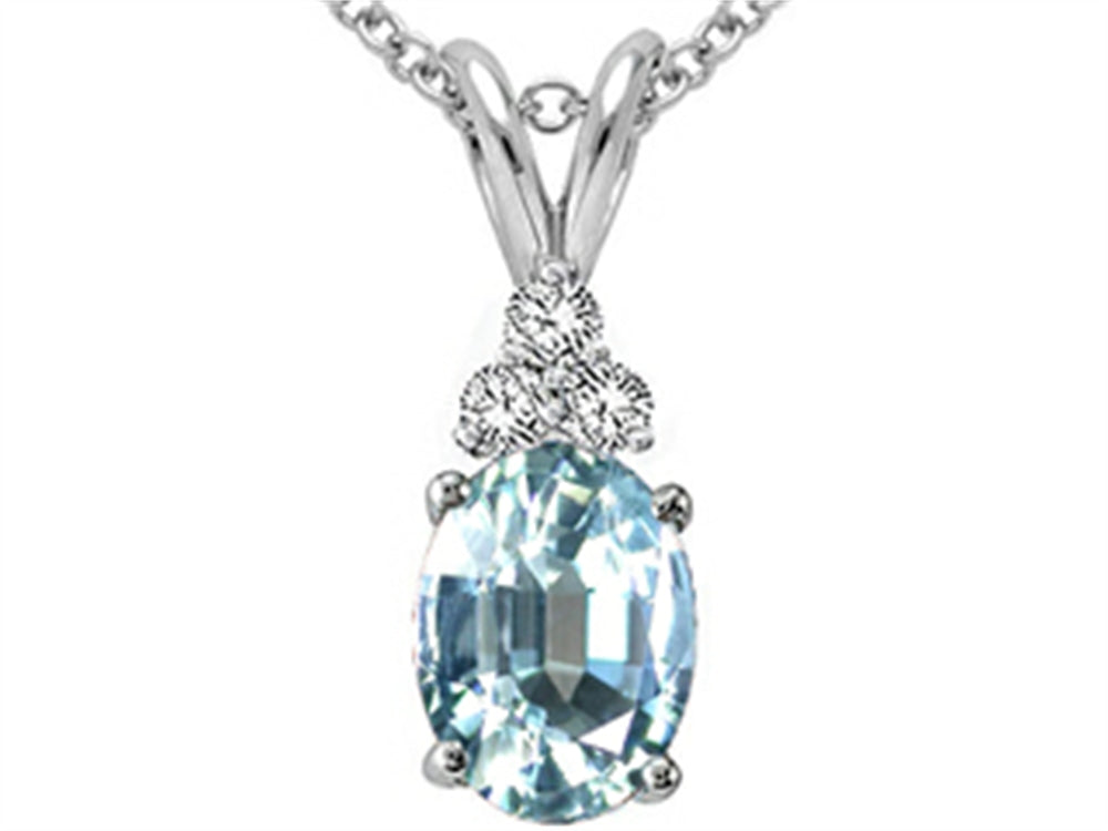 Tommaso Design™ Oval 7x5mm Genuine Aquamarine Pendant Necklace
