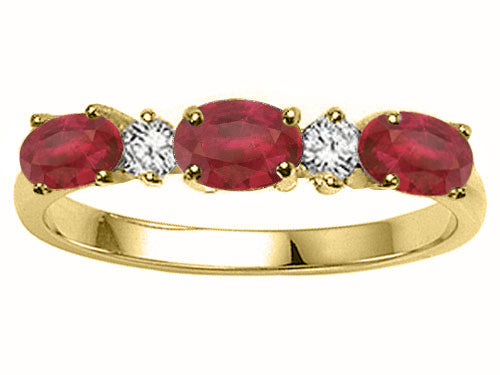 Tommaso Design™ Genuine Ruby and Diamond 3 Stone Band