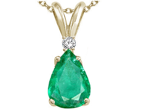 Tommaso Design™ Pear Shape 8x6mm Genuine Emerald Pendant Necklace