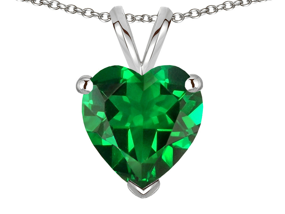 Star K ™ 8mm Heart Simulated Emerald Pendant Necklace