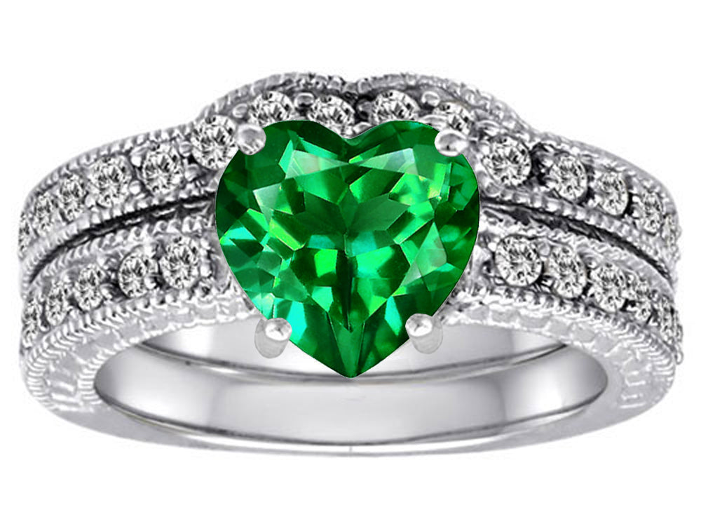 Star K™ 8mm Heart Shape Simulated Emerald Wedding Set