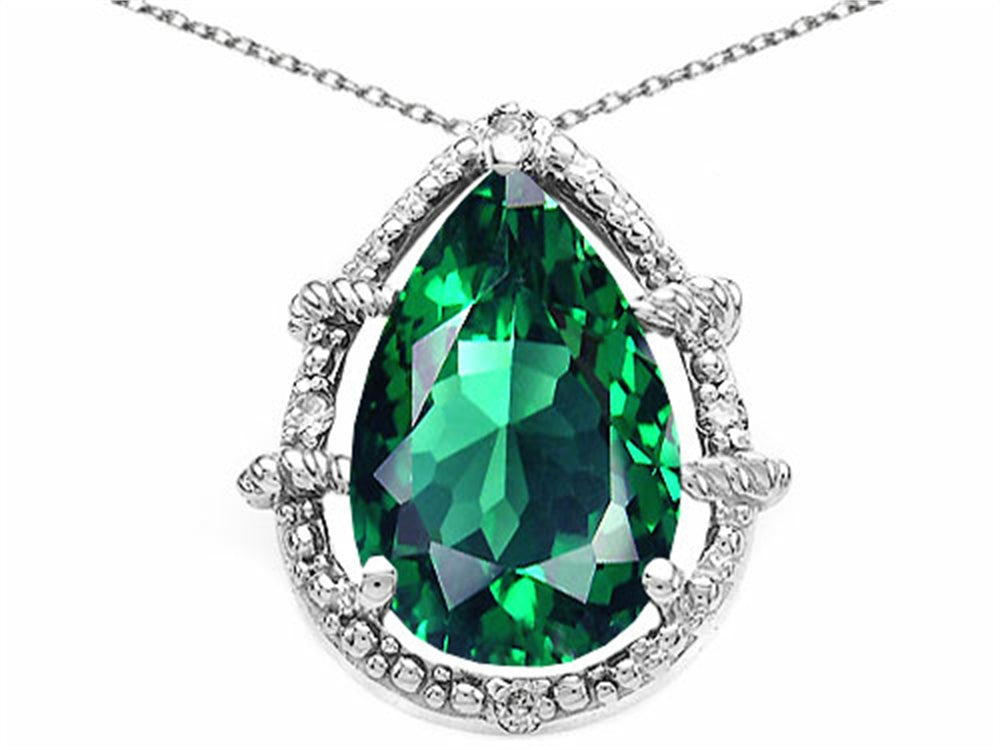Tommaso Design™ Pear Shape 11x8mm Simulated Emerald Pendant Necklace