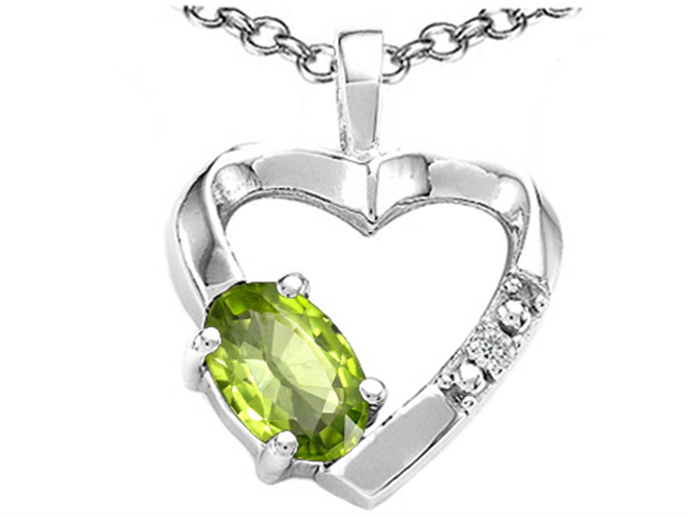 Tommaso Design™ Oval 6x4 mm Genuine Peridot Heart Pendant Necklace