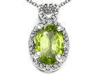 Tommaso Design™ Oval 8x6mm Genuine Peridot Pendant Necklace