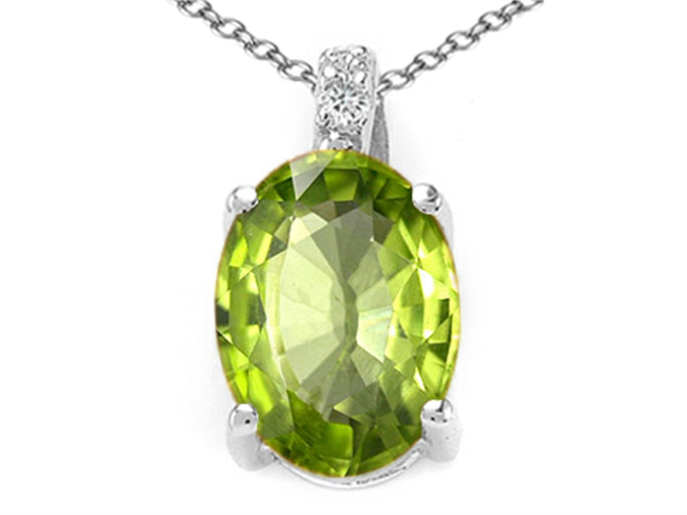 Tommaso Design™ Oval 8x6mm Genuine Peridot Pendant Necklace