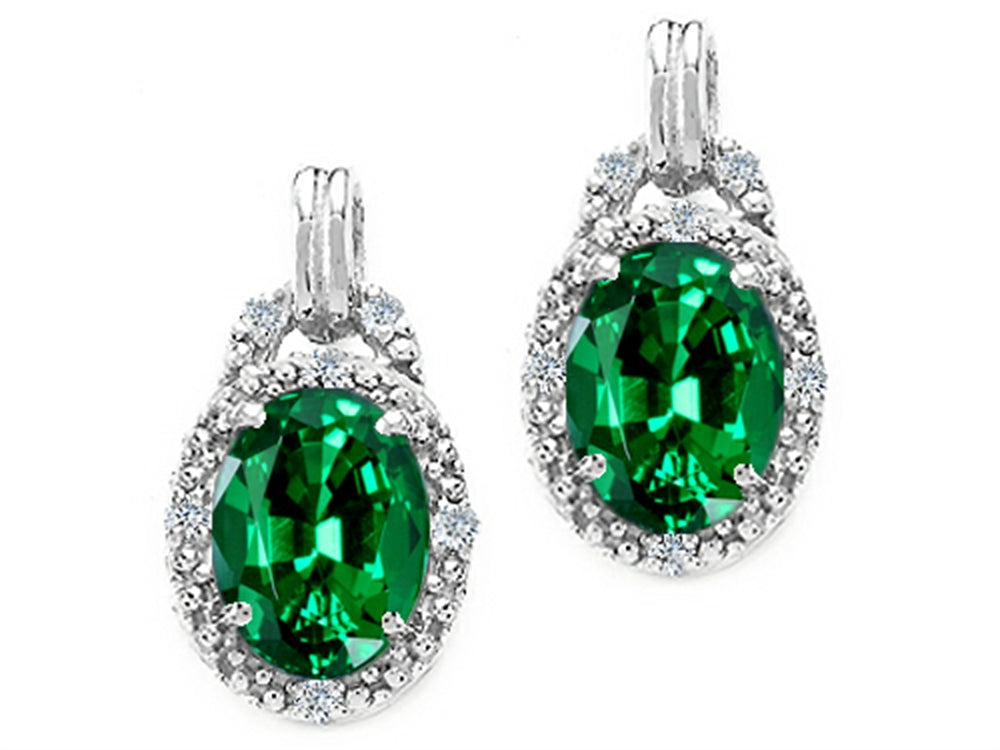 Tommaso Design™ Oval 8x6mm Simulated Emerald Earrings