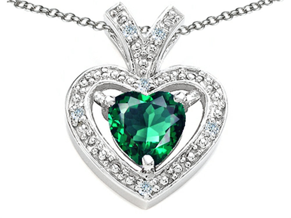 Tommaso Design™ Heart Shape 6mm Simulated Emerald Pendant Necklace