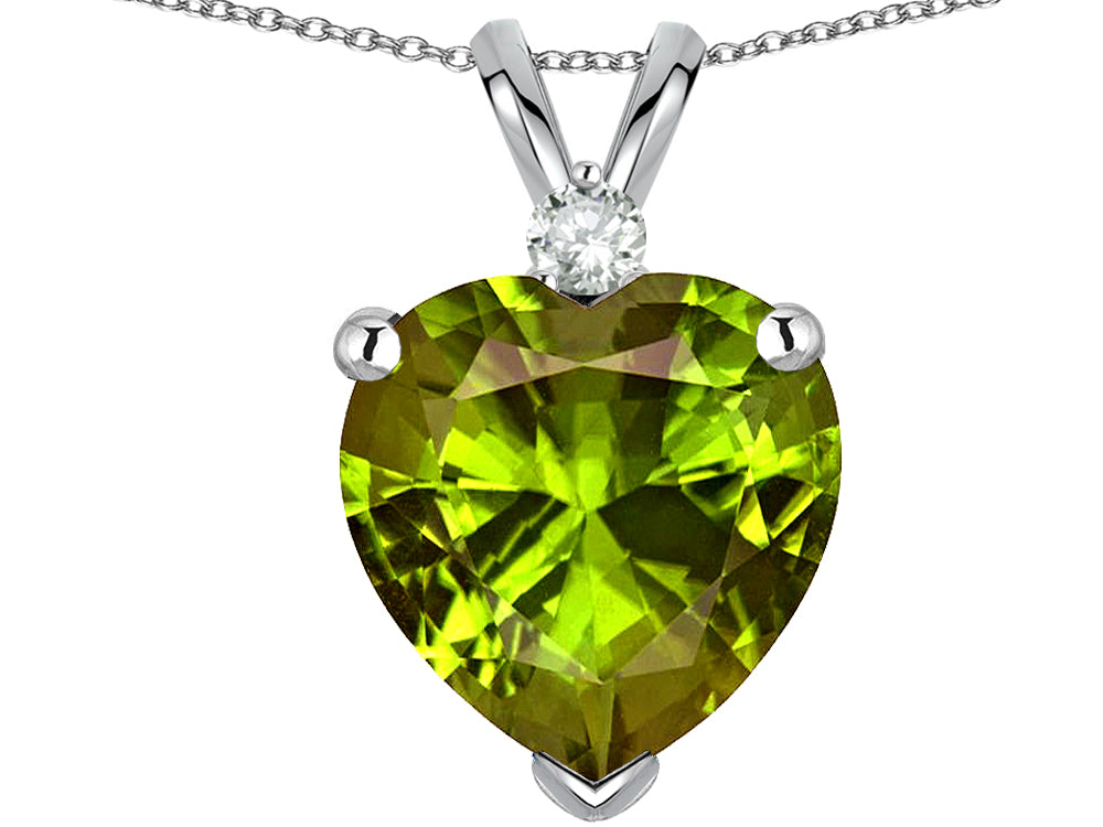 Star K™ Heart Shape 8mm Genuine Peridot Pendant Necklace