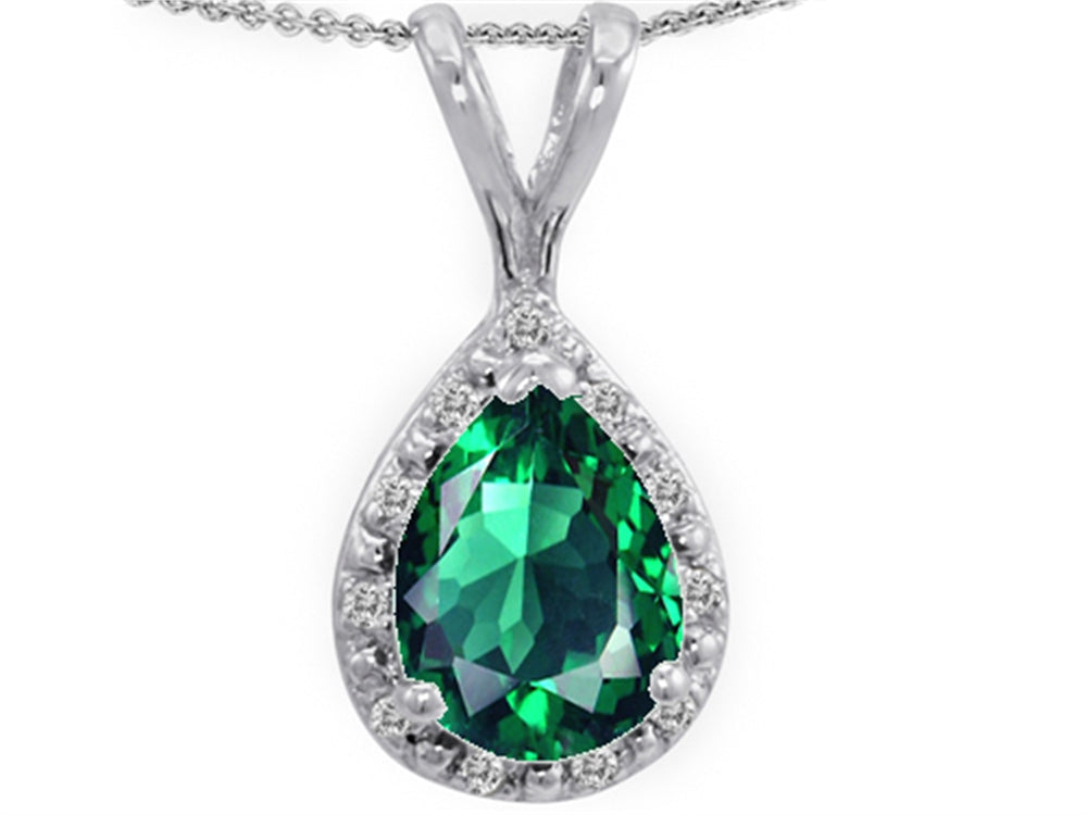 Tommaso Design™ Pear Shape Simulated Emerald Pendant Necklace