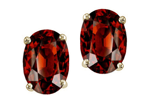Tommaso Design™ Oval 7x5mm Genuine Garnet Earrings Studs