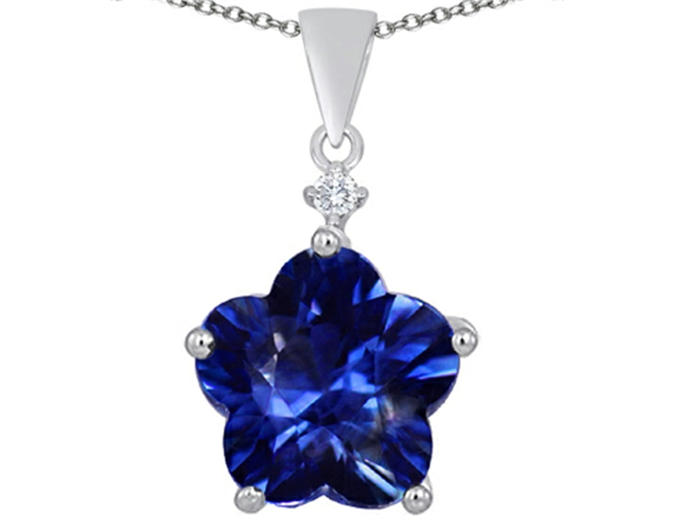 Star K™ Large 14mm Flower Shape Star Pendant Necklace with Simulated Sapphire