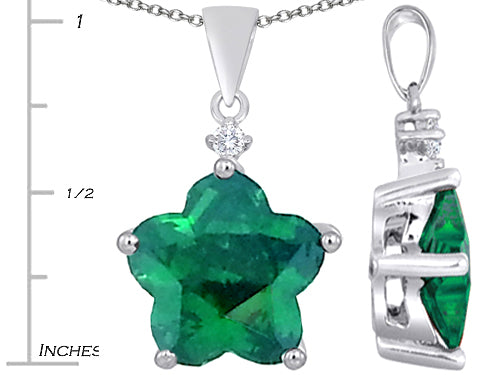 Star K™ Large 14mm Flower Shape Star Pendant Necklace with Simulated Emerald
