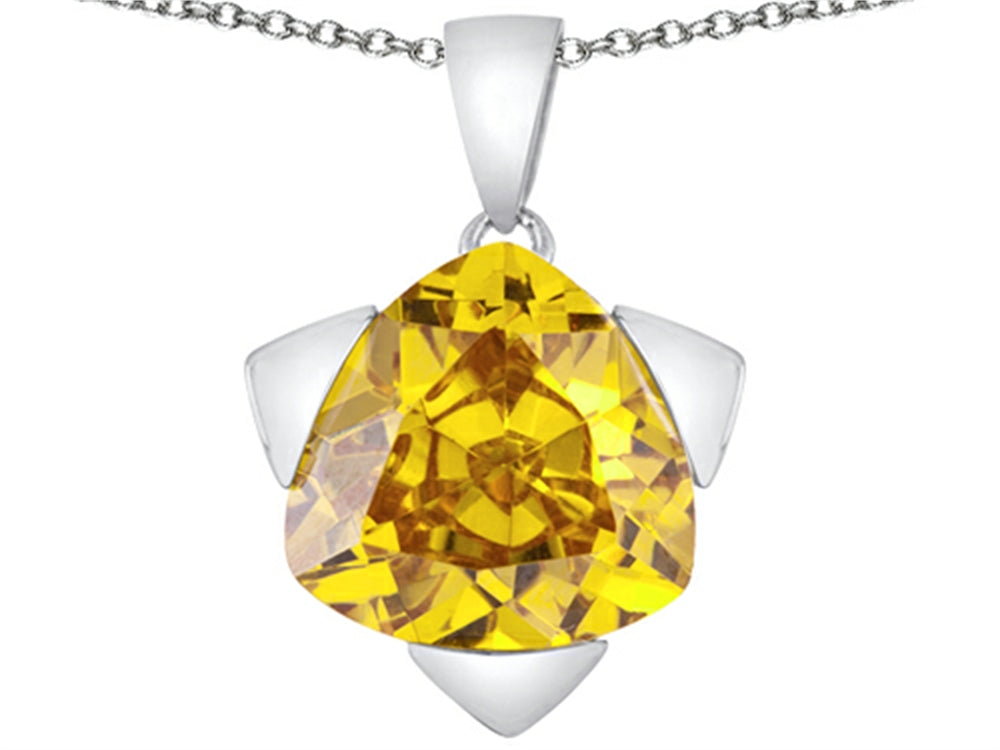 Star K™ Large 15mm Trillion Star Pendant Necklace with Simulated Citrine