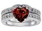 Star K™ 8mm Heart Shape Genuine Garnet Wedding Set