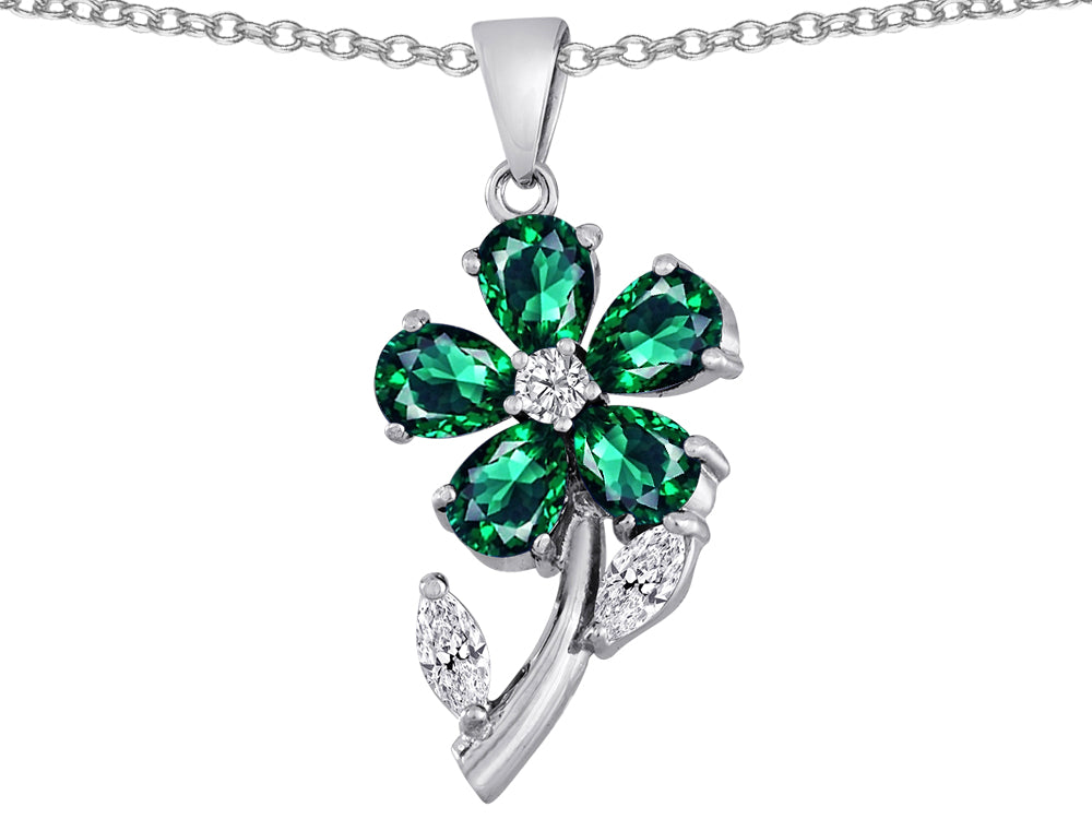 Star K™ Simulated Emerald Flower with Leaves Pendant Necklace