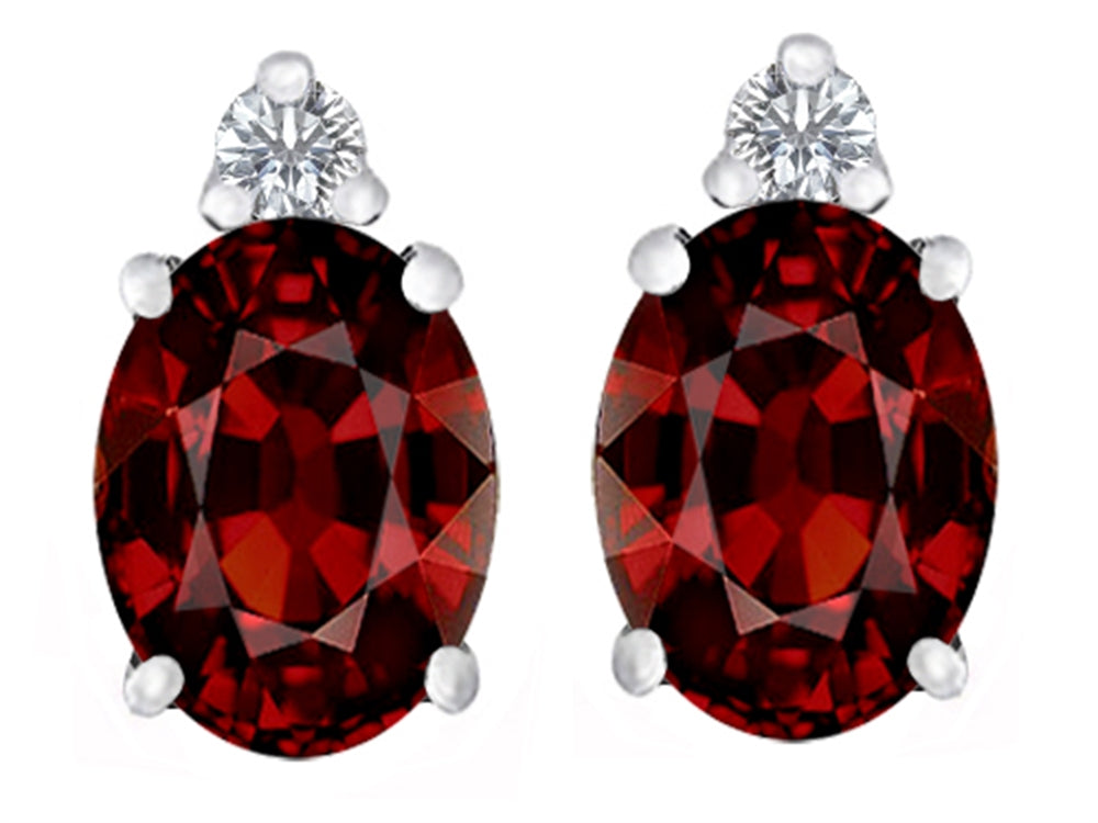 Star K™ 8x6mm Oval Simulated Garnet Earrings Studs