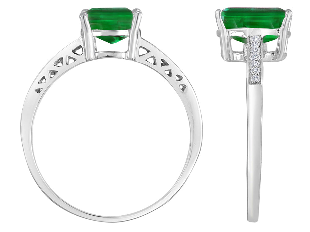 Original Star K 8x6mm Simulated Emerald Solitaire Engagement Ring