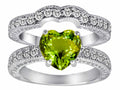 Star K™ 8mm Heart Shape Simulated Peridot and Cubic Zirconia Wedding Set