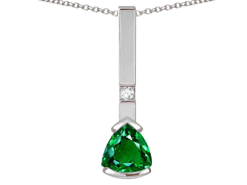 Star K  7mm Trillion Simulated Emerald Bar Pendant Necklace