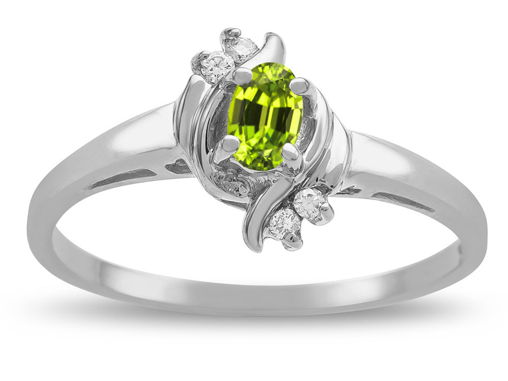 Star K ™ Small Oval 5x3mm Genuine Peridot Bypass Ring