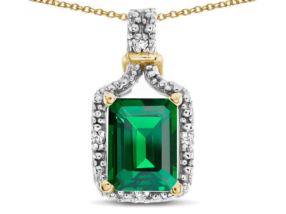 Star K Antique Vintage Look Emerald Cut 8x6 Simulated Emerald Octagon Pendant