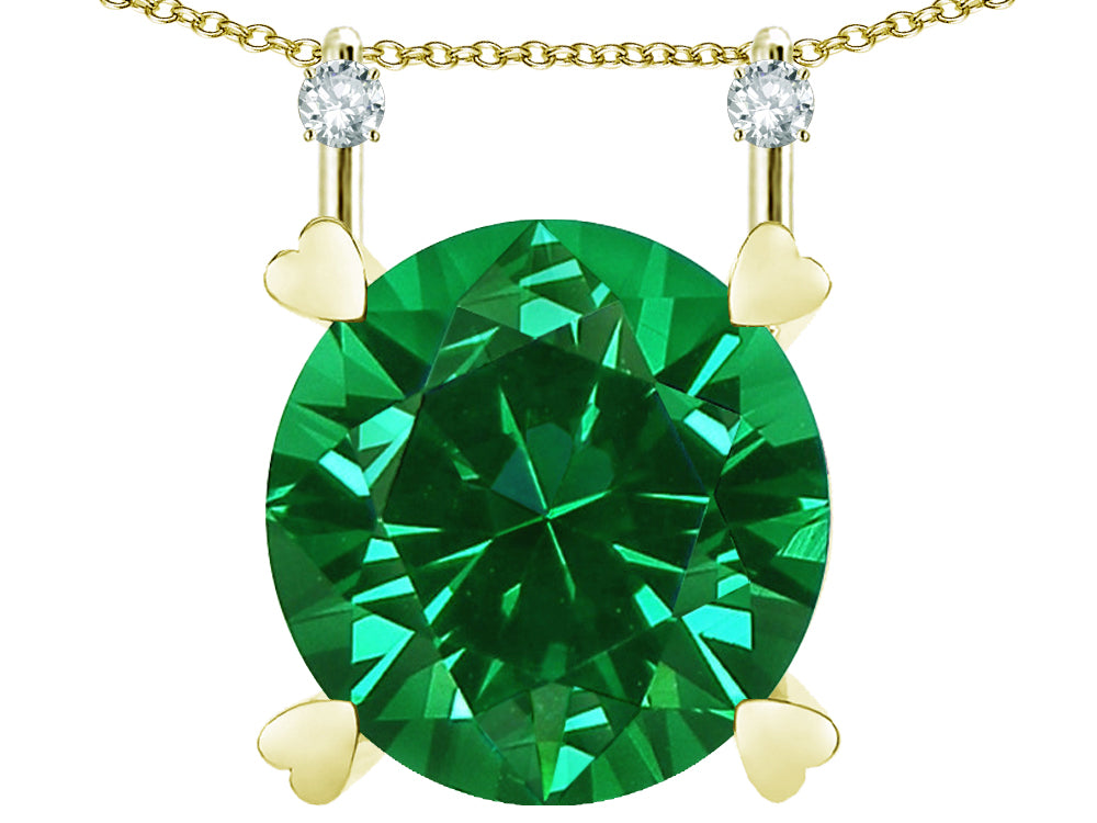 Star K Round 7mm Simulated Emerald Stackable Mothers Hearts Pendant