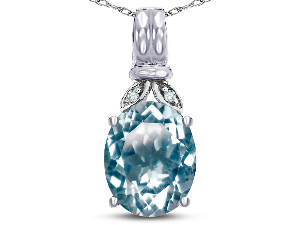 Star K  Oval 10x8 Genuine Sky Blue Topaz Fashion Pendant Necklace