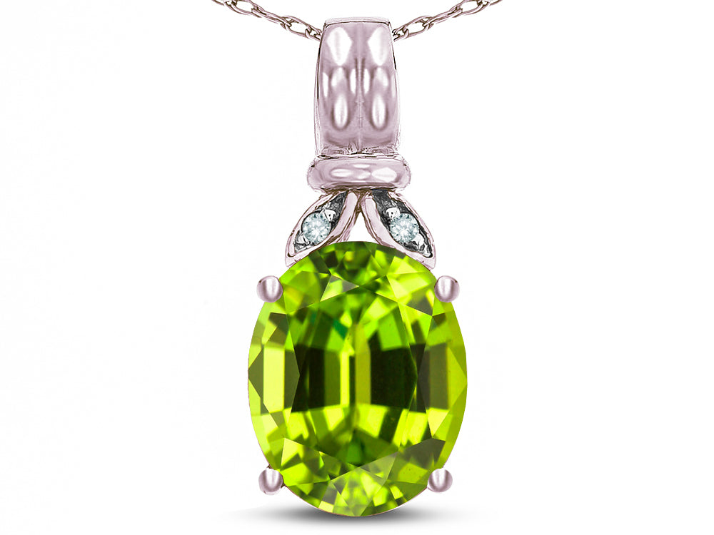 Star K  Oval 10x8 Genuine Peridot Fashion Pendant Necklace