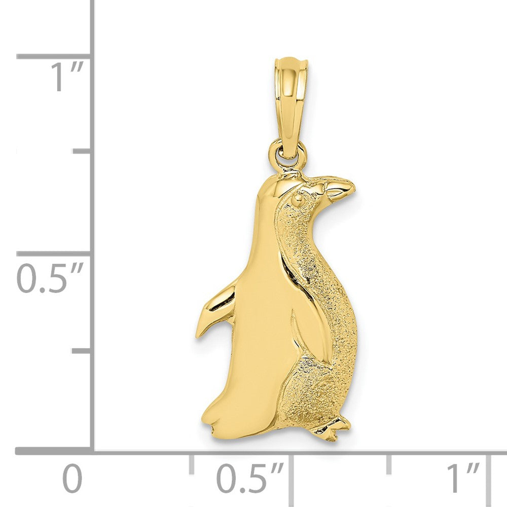 FJC Finejewelers 10 kt Yellow Gold 2-D Polished and Engraved Penguin Charm 18 x 11 mm
