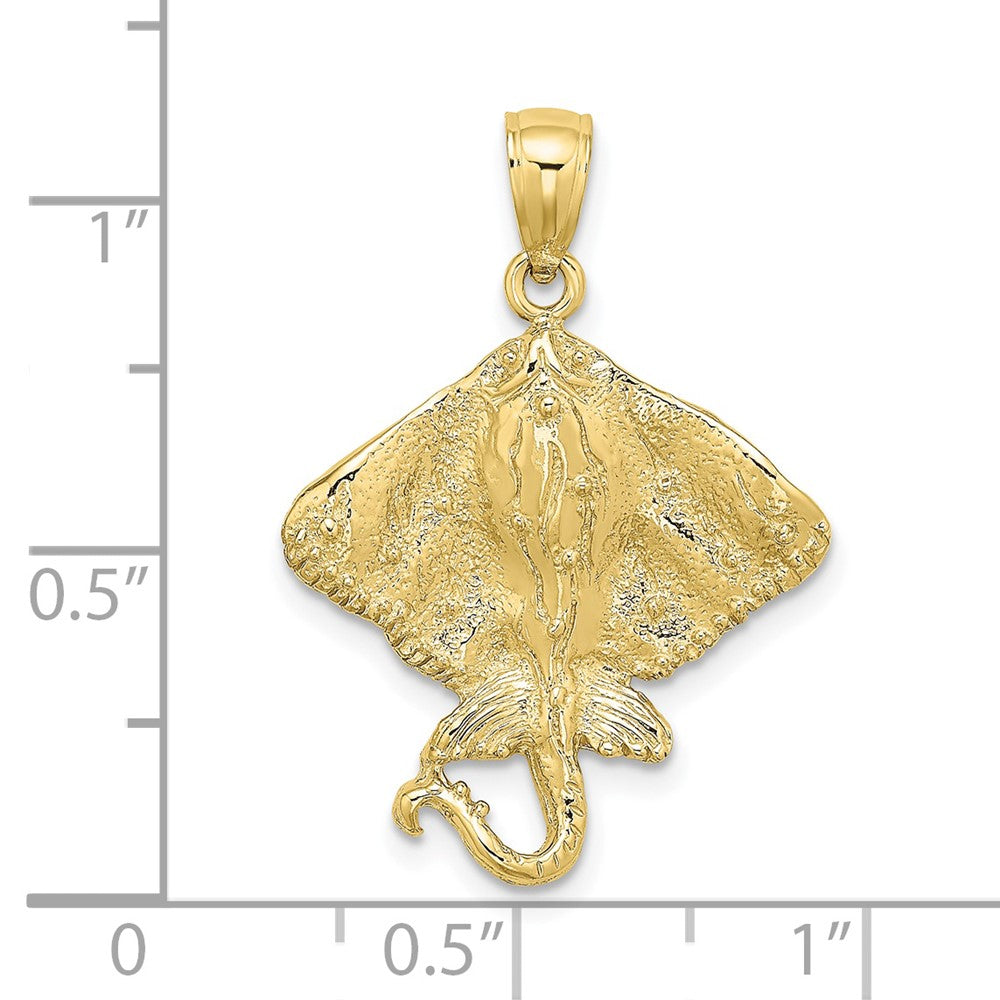 FJC Finejewelers 10 kt Yellow Gold 2-D Stingray Charm 21 x 20 mm