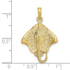 FJC Finejewelers 10 kt Yellow Gold Stingray W/ Polished Edge Charm 21 x 19 mm