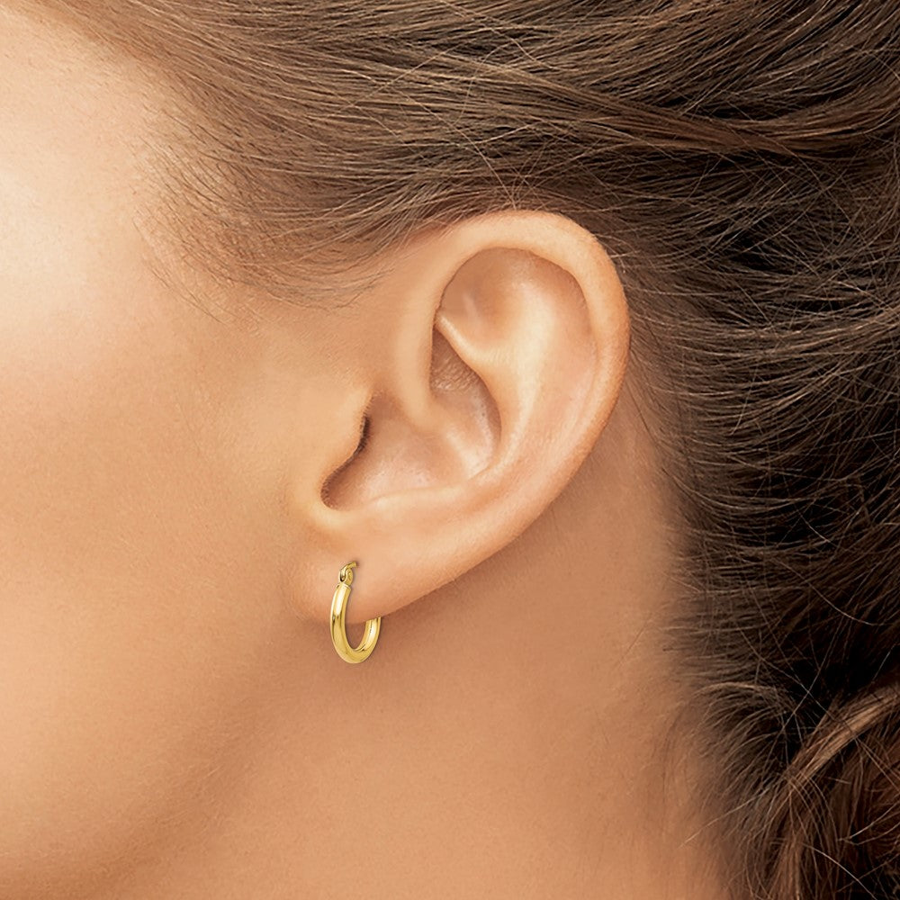 FJC Finejewelers 10 kt Yellow Gold Polished 2mm Lightweight Tube Hoop Earrings 13 mm x 12 mm