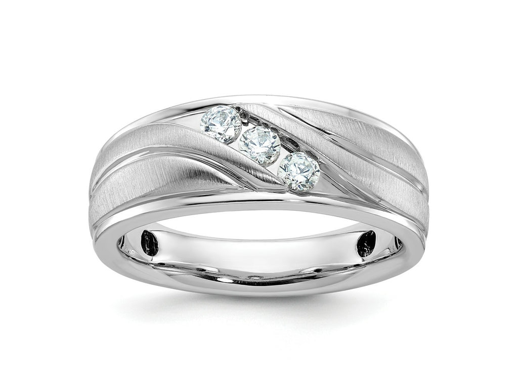 FJC Finejewelers 14 kt White Gold Men's Satin and Grooved 3-Stone Lab Grown Diamonds Ring 8 mm