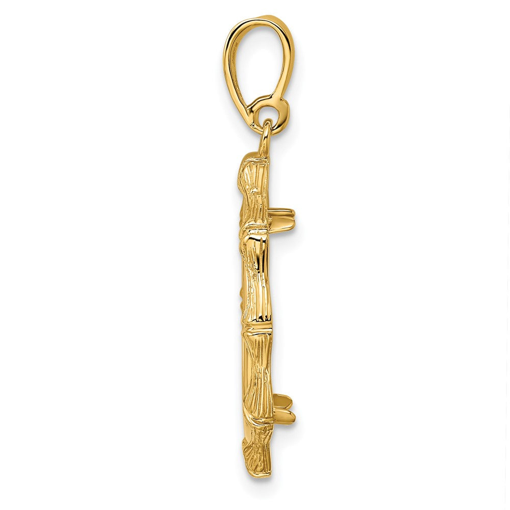 FJC Finejewelers 14 kt Yellow Gold and Textured Bamboo 18.0mm Prong Coin Bezel Pendant