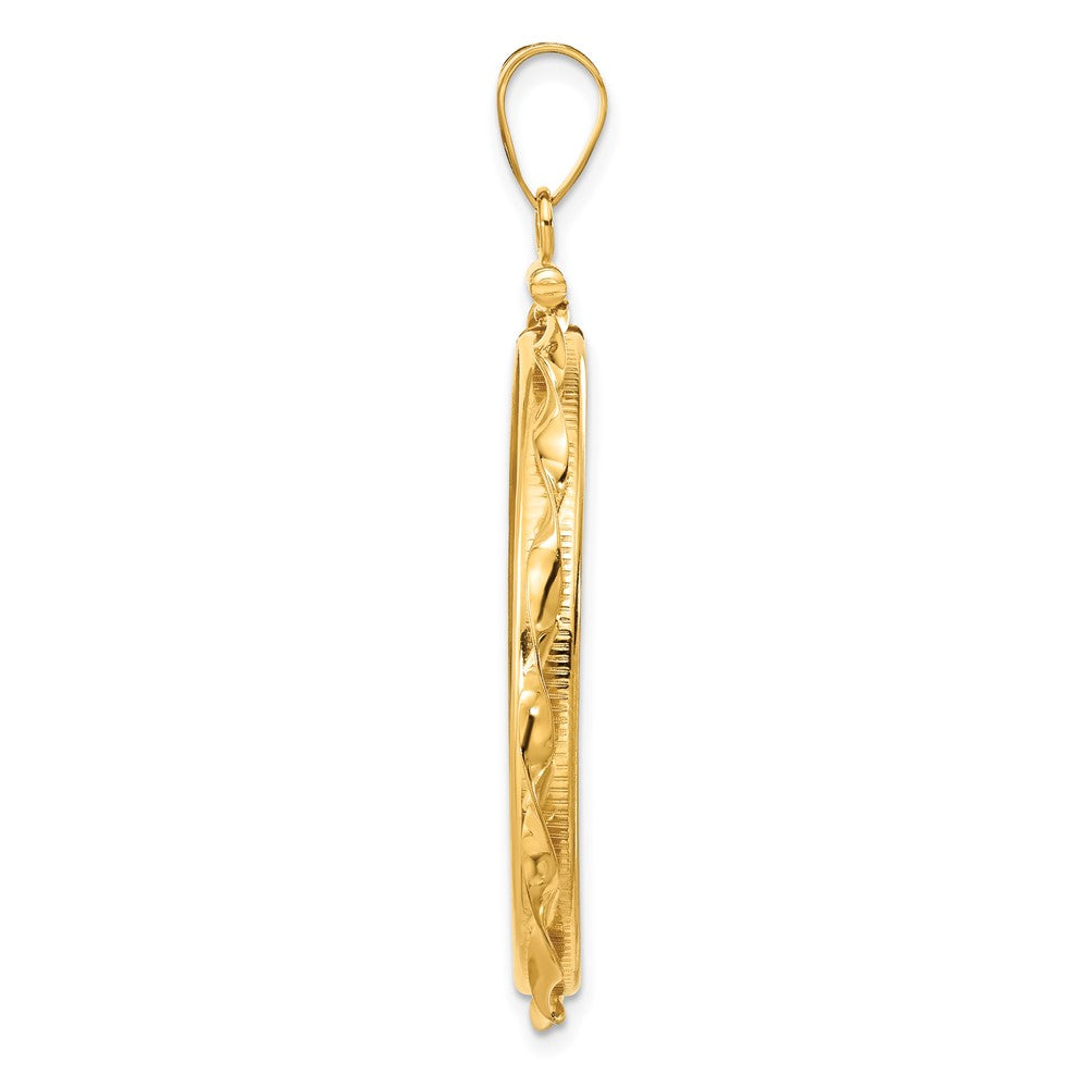 FJC Finejewelers 14 kt Yellow Gold Twisted Ribbon 34.2mm x 2.85mm Screw Top Coin Bezel Pendant