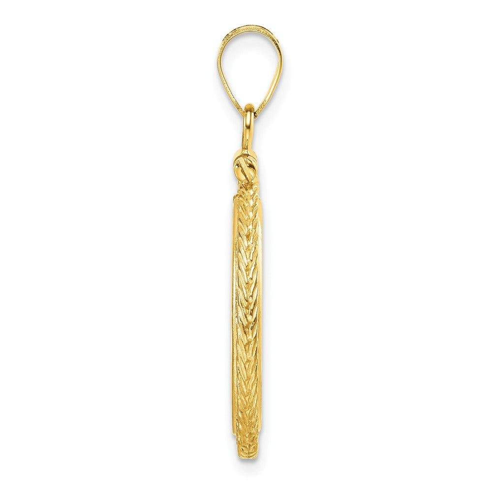 FJC Finejewelers 14 kt Yellow Gold Foxtail Chain 17.8mm x 1.35mm Screw Top Coin Bezel Pendant