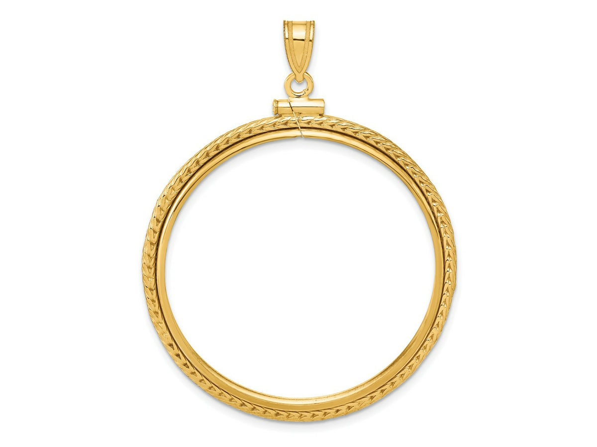 FJC Finejewelers 14 kt Yellow Gold Foxtail Chain 34.2mm x 2.85mm Screw Top Coin Bezel Pendant
