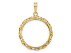 FJC Finejewelers 14 kt Yellow Gold Hand Twisted Ribbon 22.0mm Prong Coin Bezel Pendant