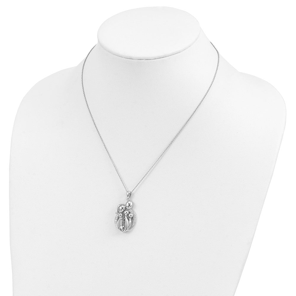 Sentimental Expressions 925 Sterling Silver  CZ Family of 5 Gathering Necklace 18 Inches x 20 mm