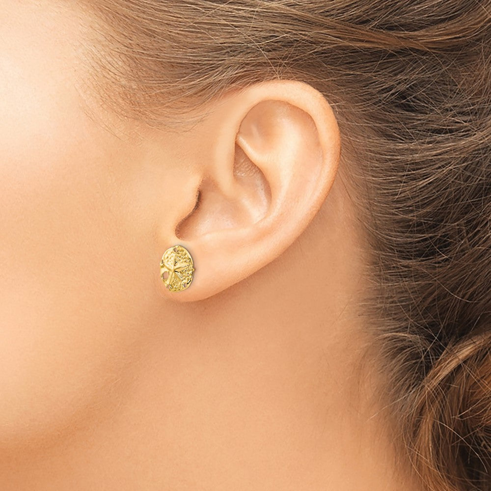 FJC Finejewelers 14 kt Yellow Gold Button Madi K Sand Dollar Post Earrings 12 x 10 mm