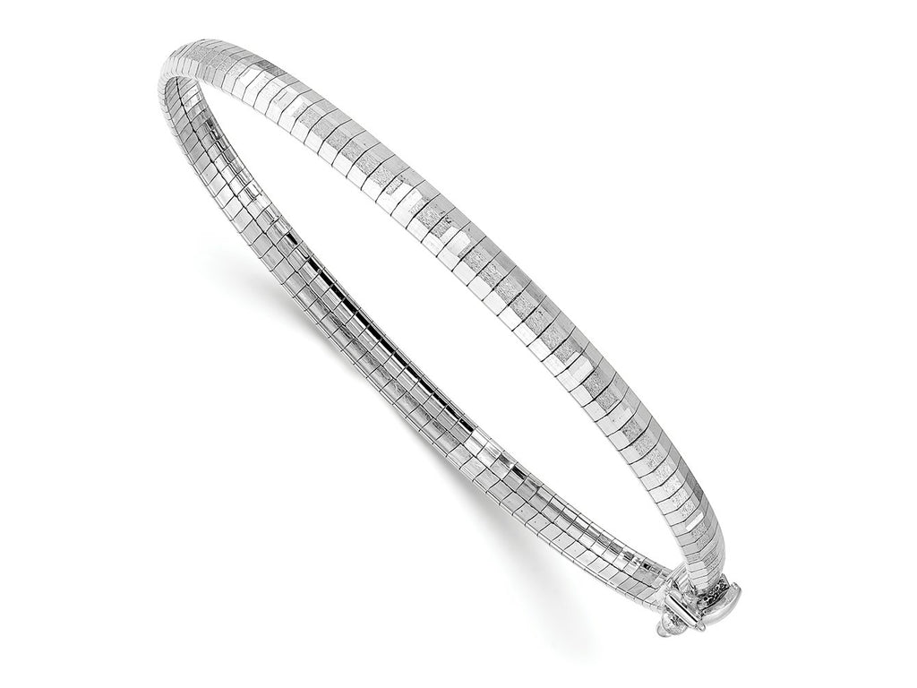 FJC Finejewelers 14 kt White Gold White Polished and Satin Bright Cut Omega Bracelet 7.5 Inches x 4.15 mm